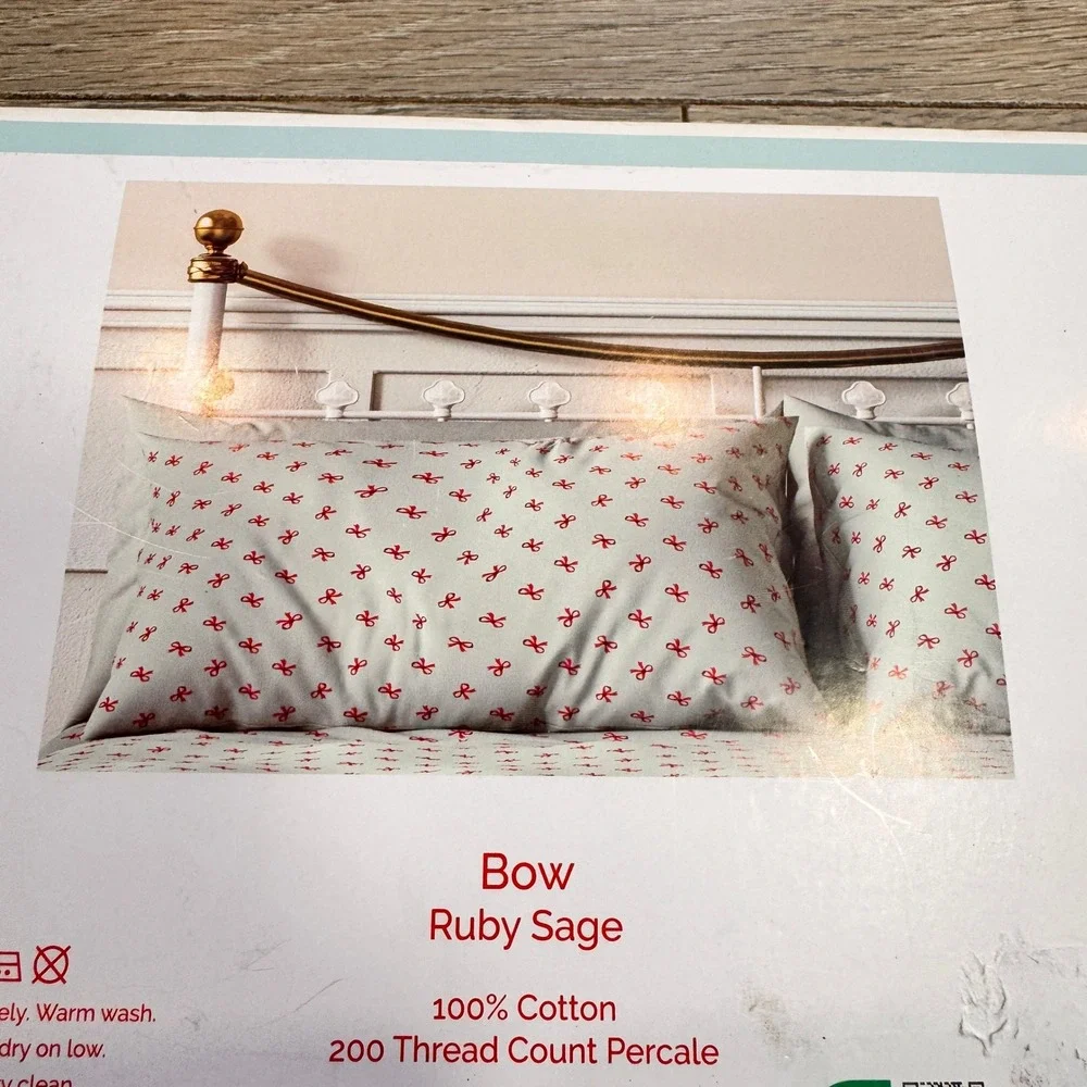 NIB Cath Kidston Standard‎ Pillowcase Pair Set Cotton 200 Thread Bow Ruby Sage
